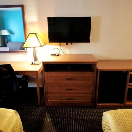 Claridge Inn - St. George Ngoại thất bức ảnh