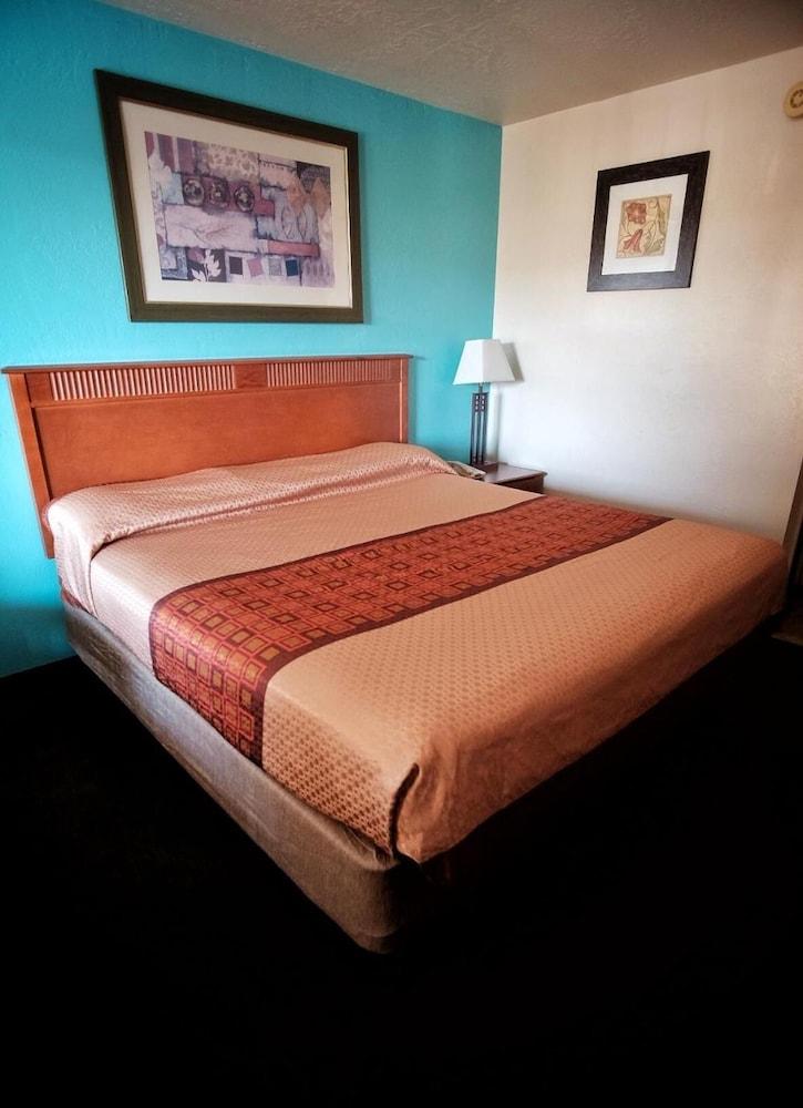 Claridge Inn - St. George Ngoại thất bức ảnh